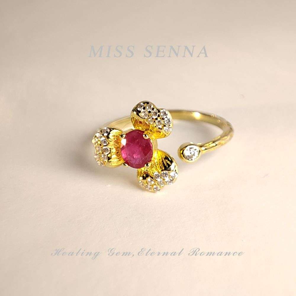 MISSSENNA Jewelry S925 Sterling Silver Burma Pigeon Blood Red Ruby Flower Shape Ring